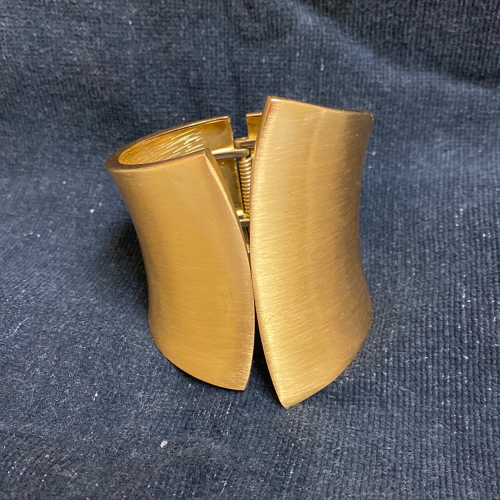 Wrist cuff